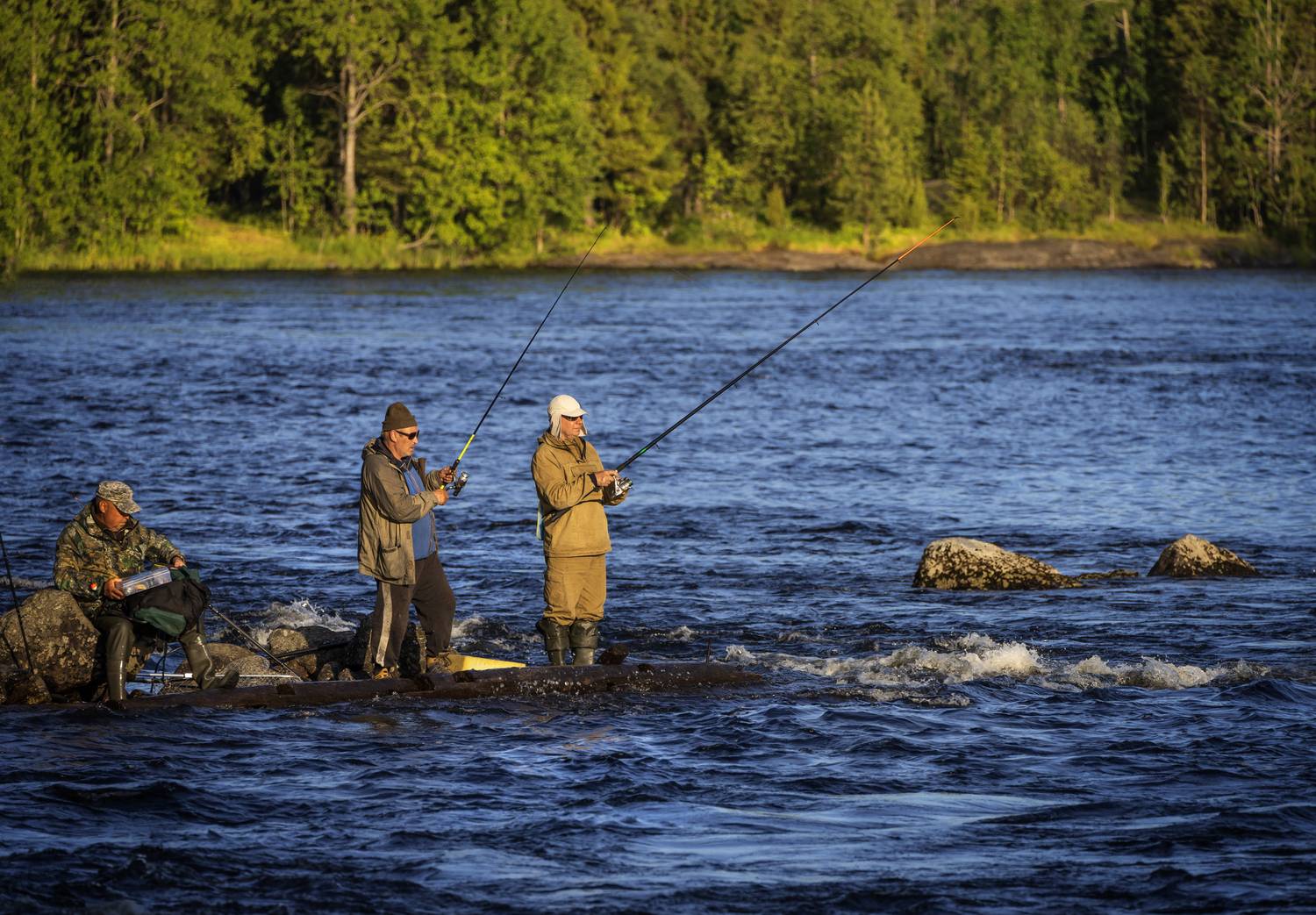 рыбаки, рыбалка, умба, пороги, терский берег, мурманская область, Олег Зверев