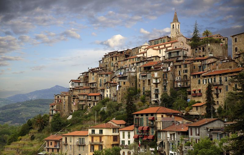 италия средиземное море лигурия априкале ривьера Априкалеphoto preview