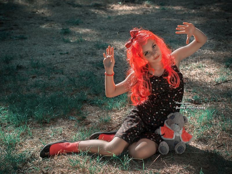 бант, девочка, детский мир, игрушки, кукла, марионетка, мяч, розовые волосы Девочка куклаphoto preview