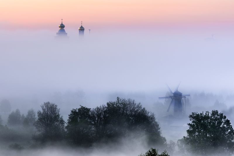 пейзаж, туман, утро, церковь, река, мельница Утро на реке Истраphoto preview