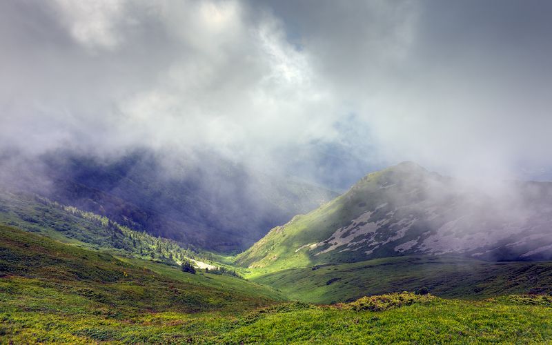 In the Balkan mountainphoto preview