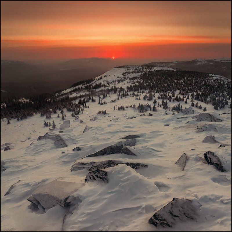 Горы, Закат, Урал Хребет Уванphoto preview