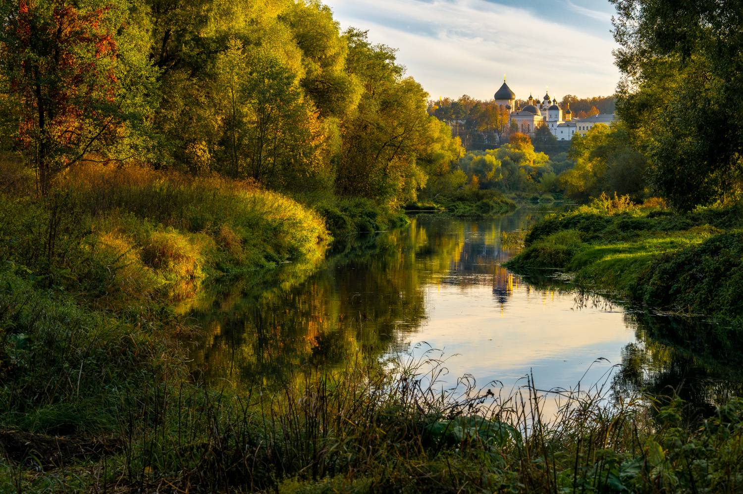 река, московская область, россия, храм, церковь, православие, монастырь, осень, вечер, закат, новый быт, Ракичевич Томислав