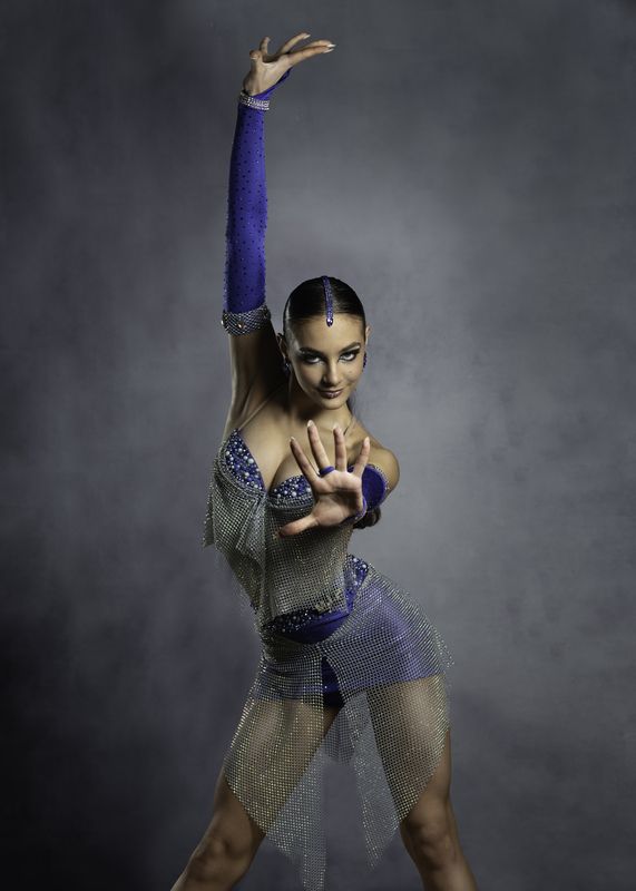 Dancing Champphoto preview