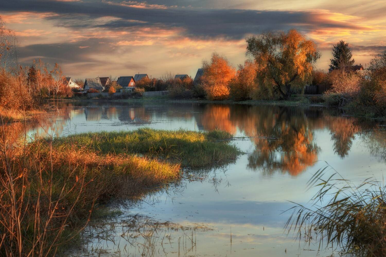 Вечер за городом. Автор: Александр Канцур дачи, Александр Канцур