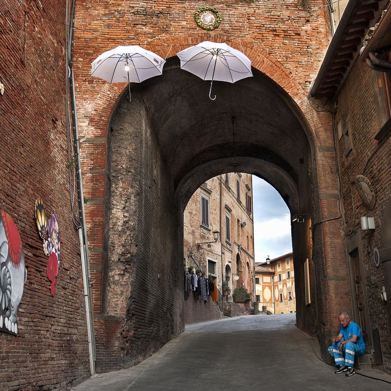 сан-миниато, италия, праздник города Праздник закончилсяphoto preview