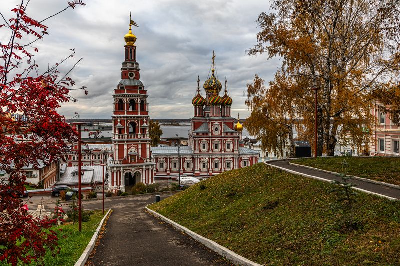 Нижний Новгород, храм, церковь, осень,  Рождественская церковь в Нижнем Новгородеphoto preview