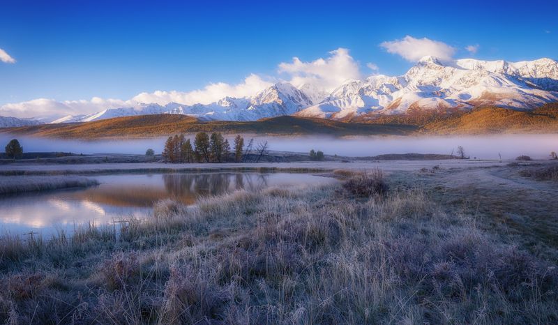 алтай горы лес утро пейзаж красивый озеро джангызколь Иней фото превью