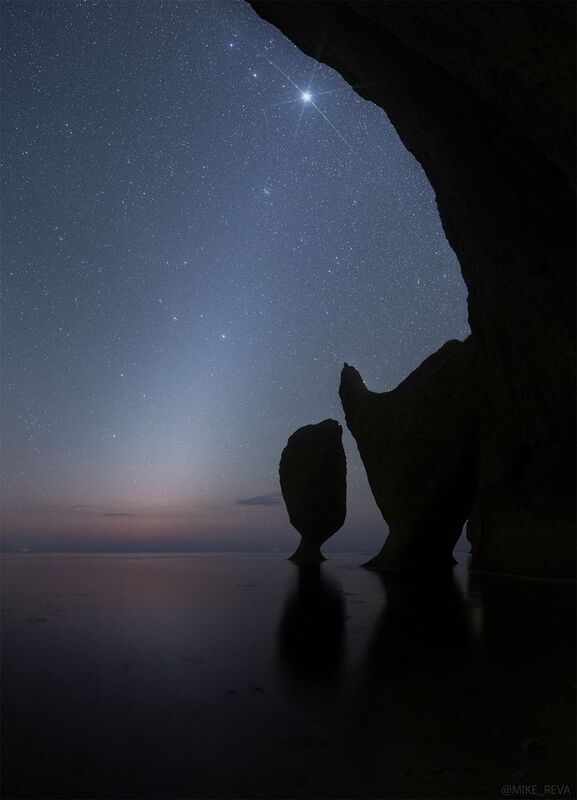 Зодтакальный свет в Дубовой бухтеphoto preview