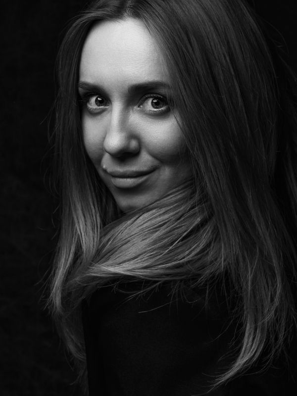 женский портрет чб глаза взгляд Викаphoto preview