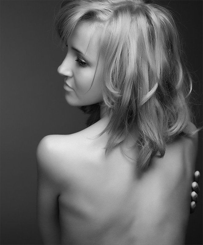 Плечи титанаphoto preview