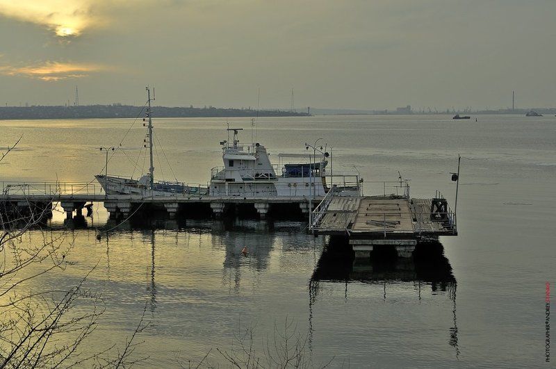 станко, николаев, вечер, рейд, пейзаж Вечер с видом на рейдphoto preview