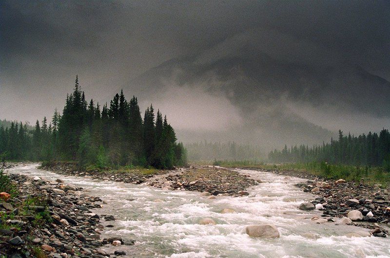 Непогода на реке Шумакphoto preview