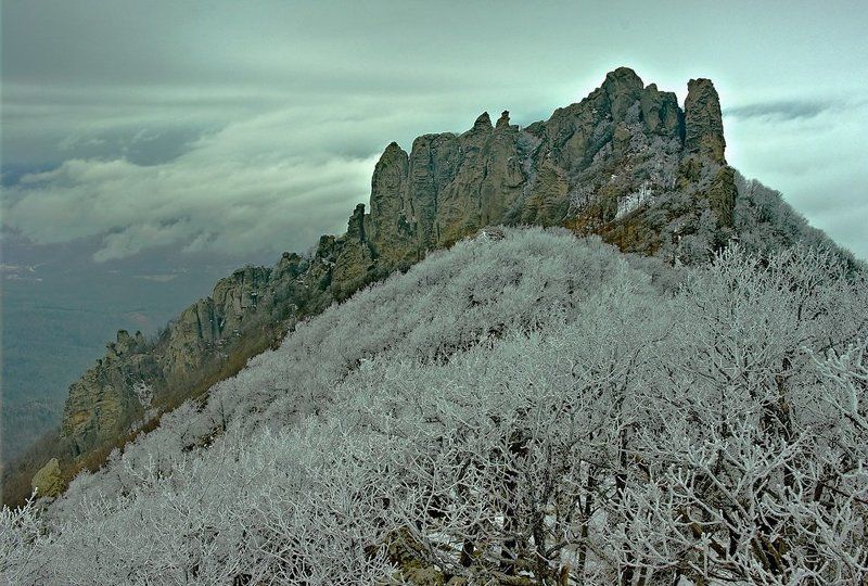 горы, кавказ, г.индюк, скалы, туапсинский, р-он г. Индюкphoto preview