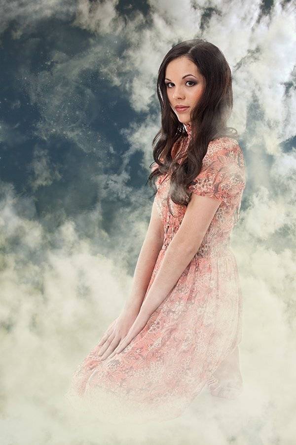 Над небом голубым.... Автор: Олег Обухов , Олег Обухов