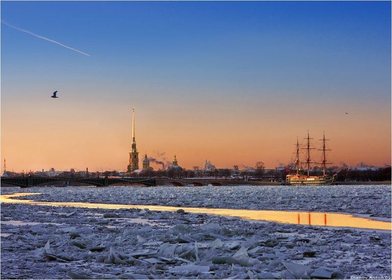 санкт-питербург, питер, нева, петропавловская, петропавловка, мост, корабль, парусник, закат, вечерний Нева горела, кромсая льды..photo preview