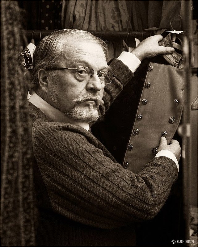 Костюмерphoto preview