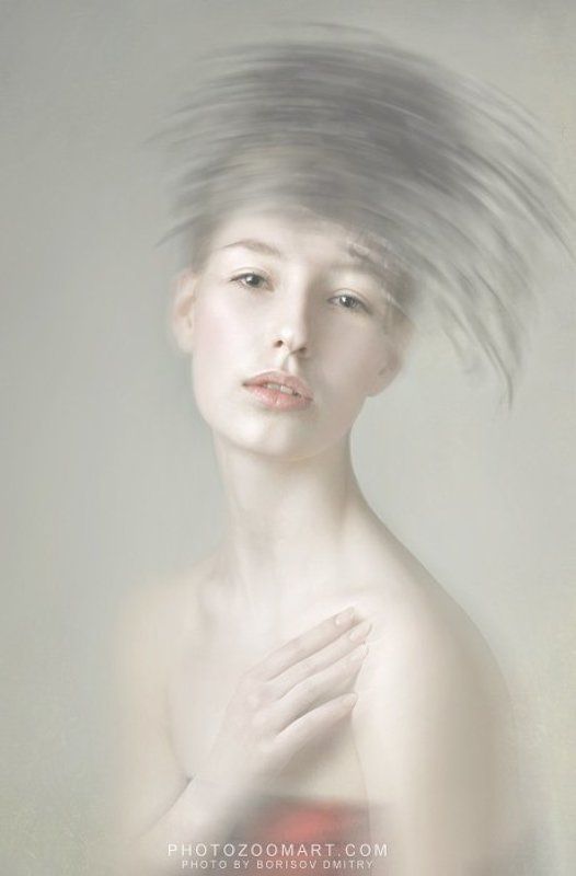 A  few strokesphoto preview