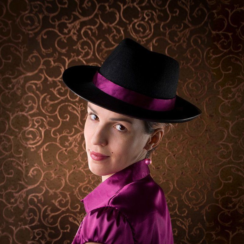 Портрет в стиле Saloon.photo preview