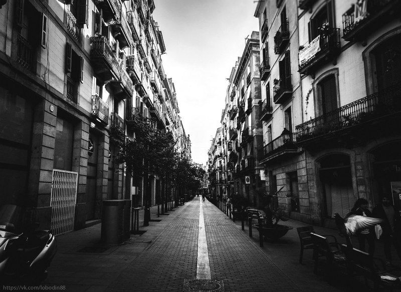 Black & white, Bw, Lines, Spain, Street, Барселона, Город, Испания, Улица Улицаphoto preview