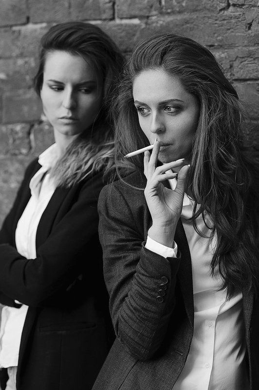 Bw, Girls, Smoking ***photo preview