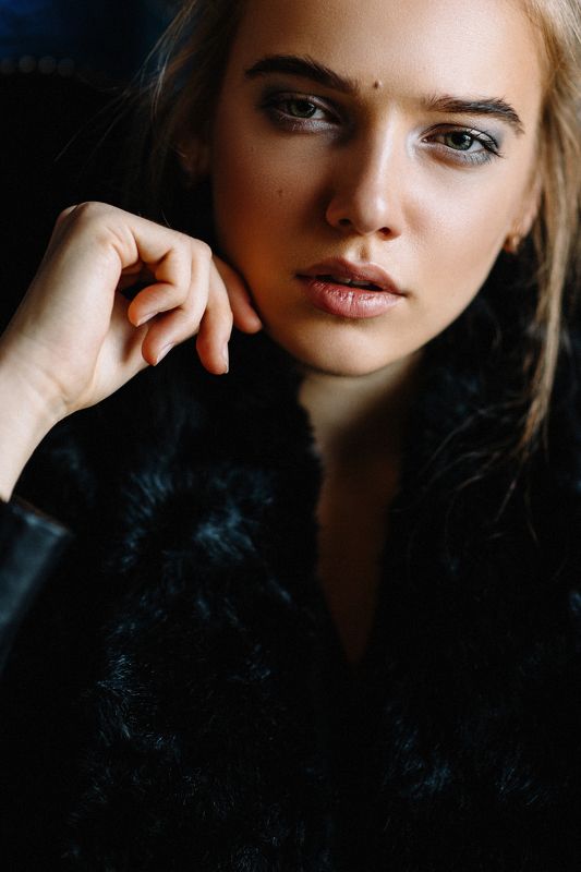 model, woman. girl, fashion, color, beauty  Maryphoto preview