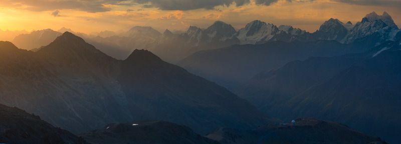 Горными тропамиphoto preview