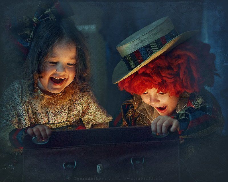 Маленькая тайна закулисьяphoto preview