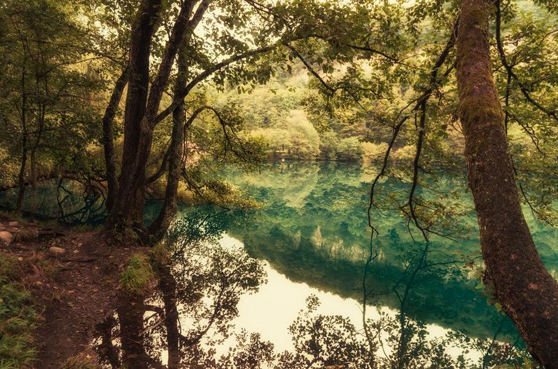 сентябрь, на, нижнем, голубом, озере, в, кабардино-балкарии Осень на Голубом озереphoto preview