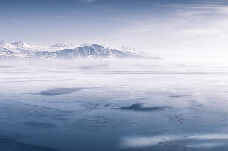 Озеро Севанphoto preview