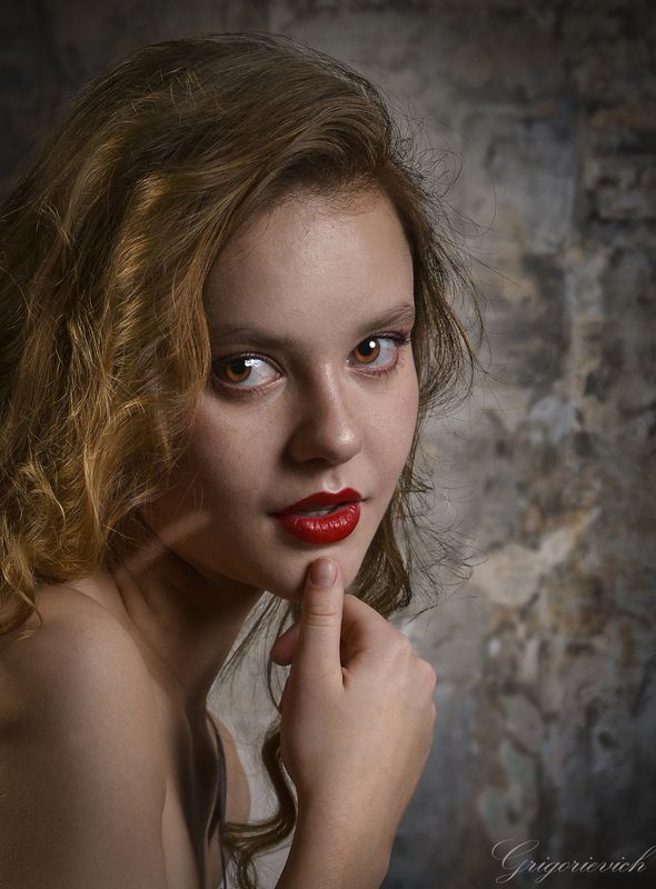 девушка. портрет. красота. глаза. Екатеринаphoto preview