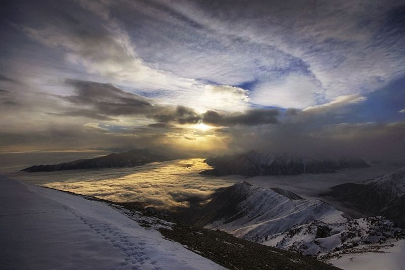 рассвет, уаза, осетия Рассвет с Плеча Уазыphoto preview