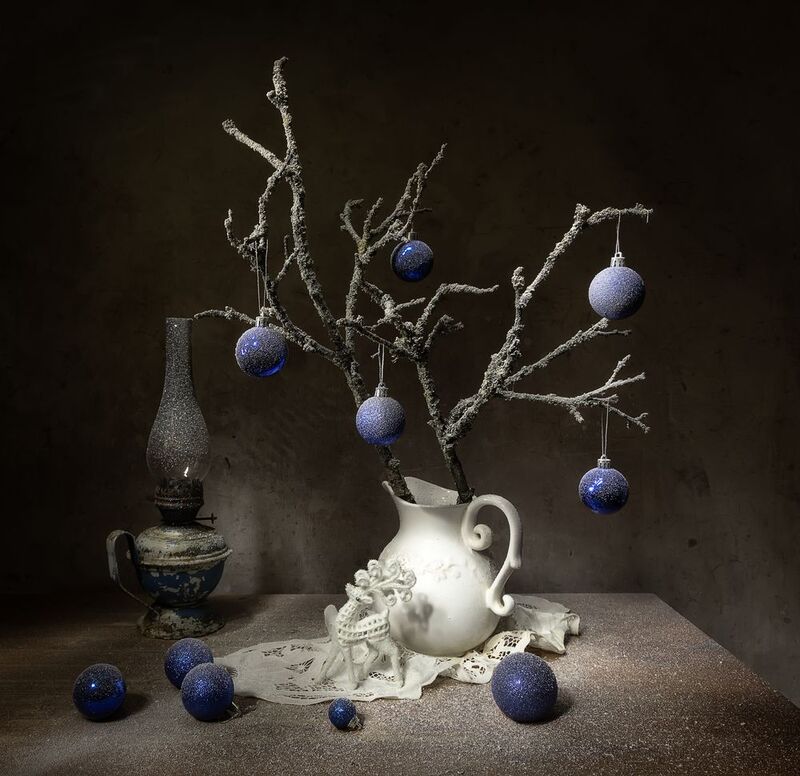 натюрморт, шарики, керосинка, олень Скоро... фото превью