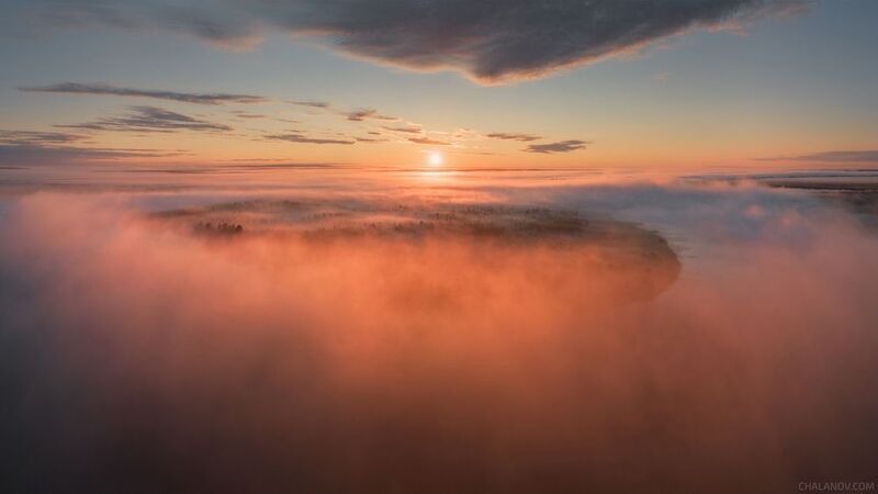 пейзаж, озеро, туман, рассвет, дрон, солнце Озеро Донты под розовым одеялом туманаphoto preview