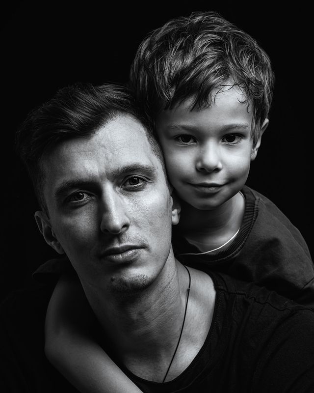 Отец и сынphoto preview