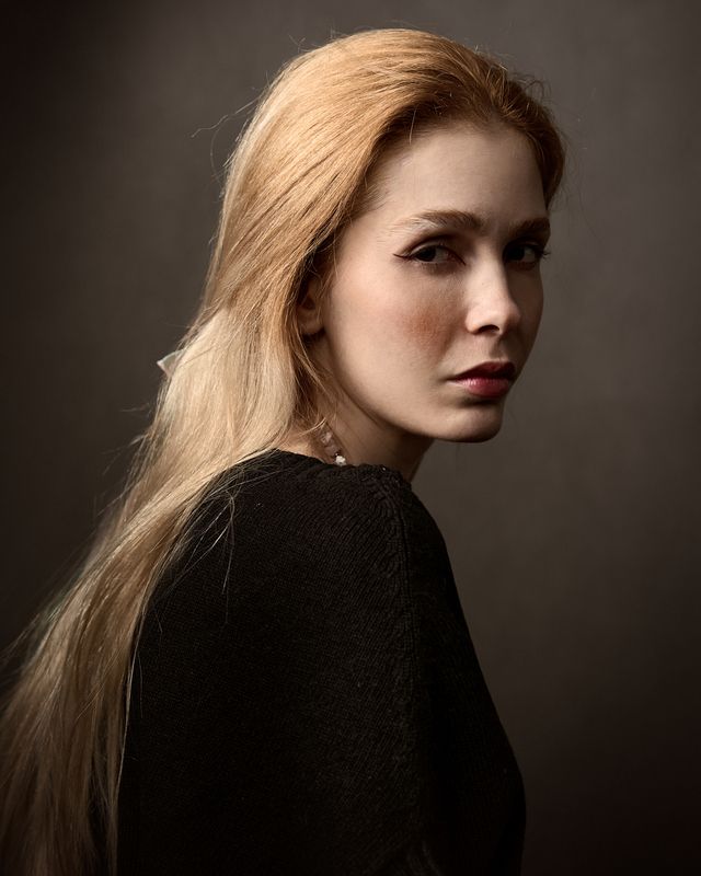 #portrait #fineart #studioshot Untitledphoto preview