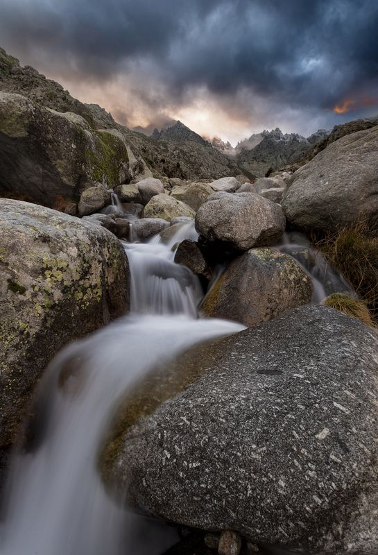 photo, photography, picture, land, landscape, nature, autumn, river, color, mood , colorful, snow, winter,color,nobody,mountains,storm Sunless Realmphoto preview