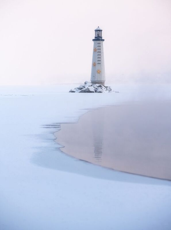 маяк, город, протока, мороз, енисей, сибирь Морозный маякphoto preview