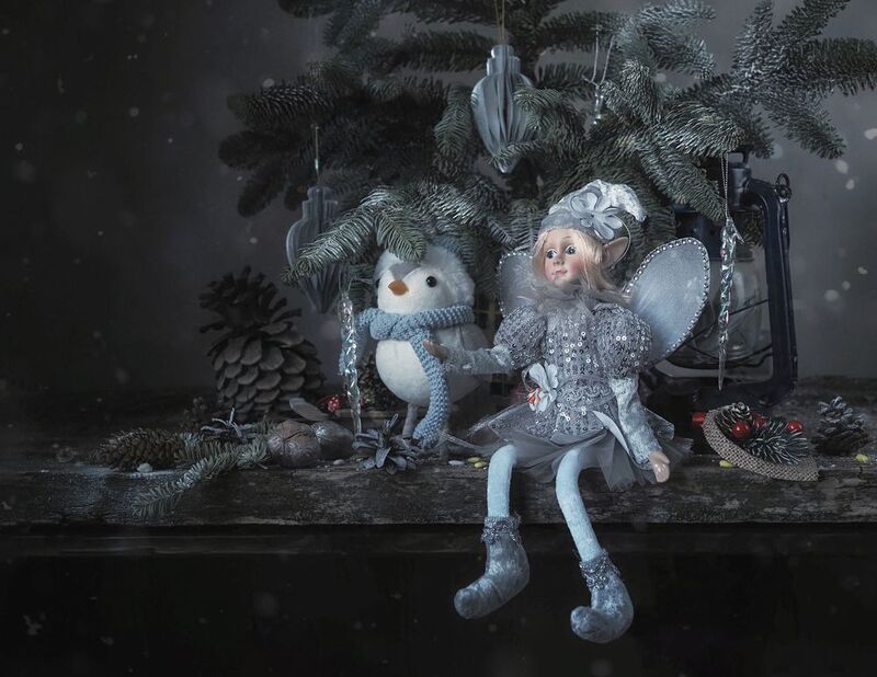 Сказочный новогодний эльфphoto preview