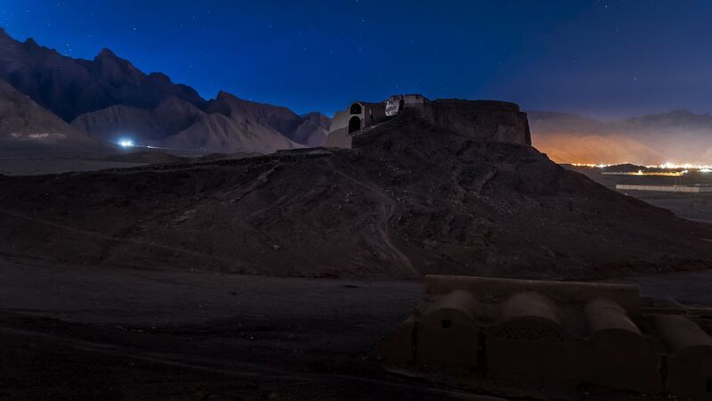 Башни молчанияphoto preview