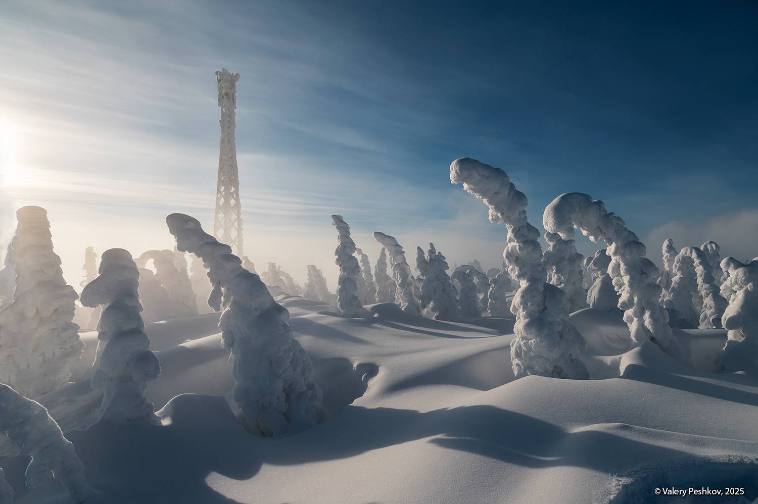 шерегеш, иней, пихты, гора зелёная, горная шория, зимний день, морозная дымка, снег, мороз, зима, сибирь, Пешков Валерий