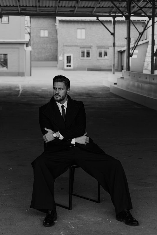 мужской портрет, мужчина, мужская съемка, black and white, male, men, актер, модель photo preview