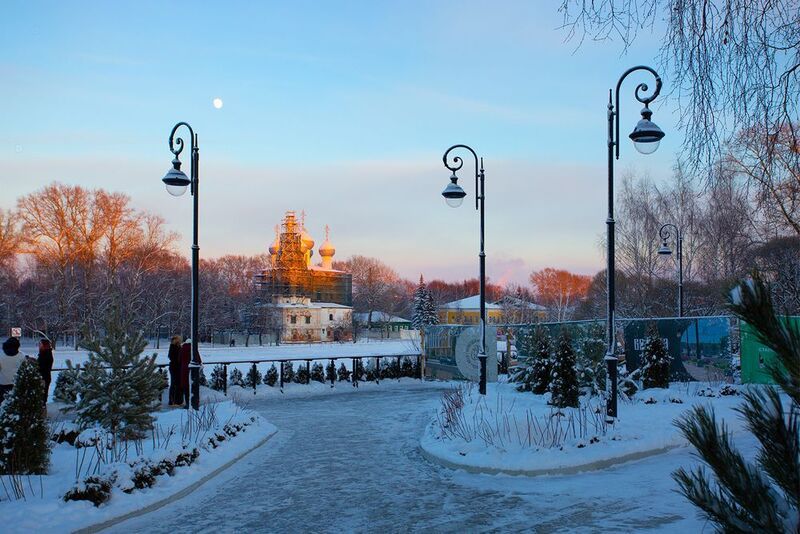 вологда, фонари, набережная, церковь Фонарики на прогулкеphoto preview