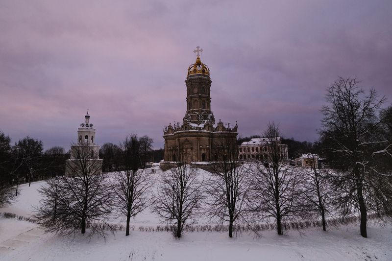 Знаменская церковь в Дубровицахphoto preview