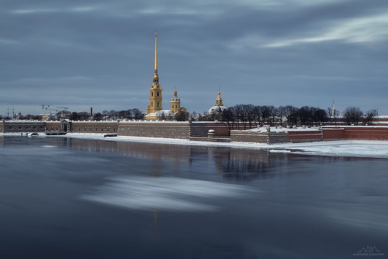 Санкт-Петербург, Петропавловская крепость, ледоход Ледоход у Петропавловской крепостиphoto preview
