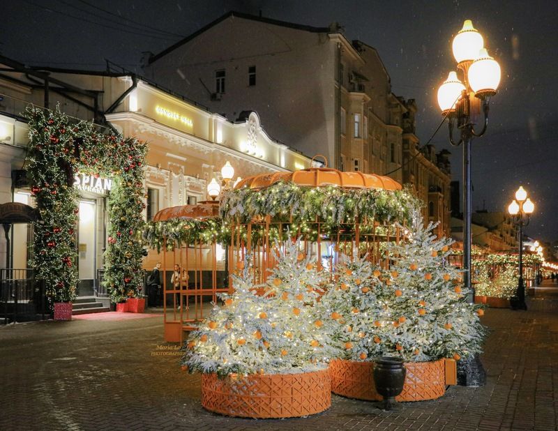 москва старыйарбат огнибольшогогорода зимняясказка сказкавгороде рождество проектзимавмоскве рождественскоенастроение мандарин снег Мандариновый Арбатphoto preview