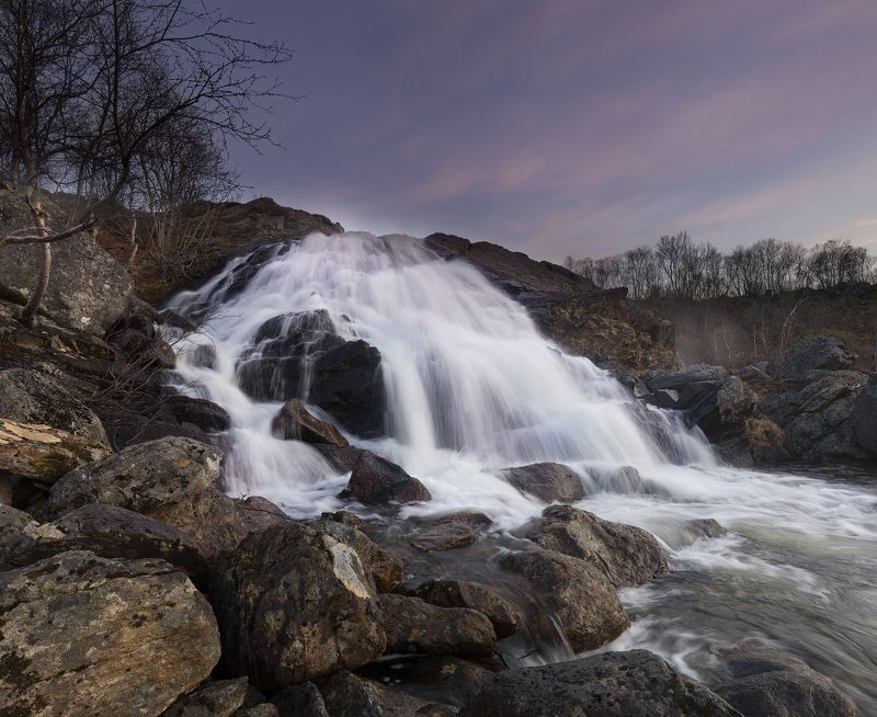 Водопад, Кольский, рассвет В лучах весеннего солнцаphoto preview