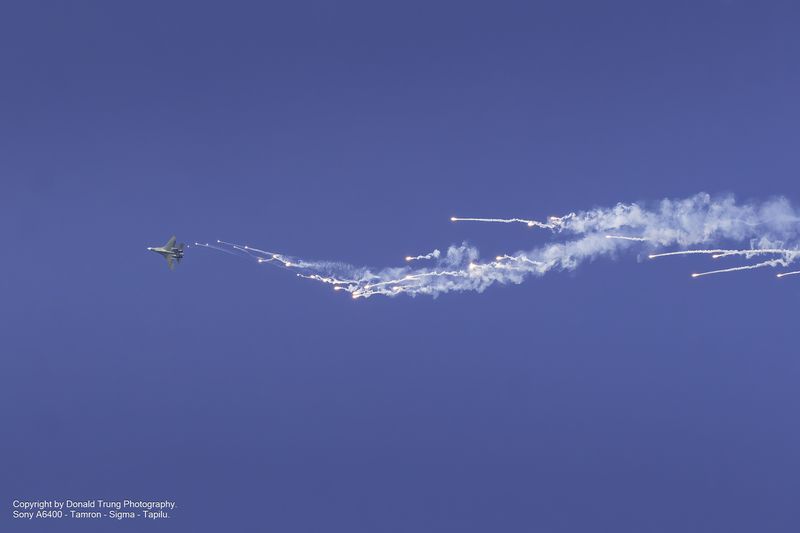 jet fighter vietnam hochiminh sky fighter jet demonstrationphoto preview