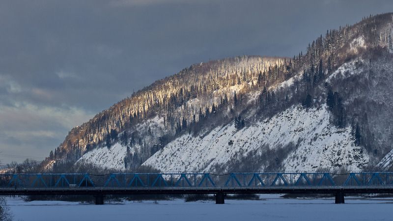 пейзаж,горы, облака, г.Мждуреченск  в поисках света photo preview