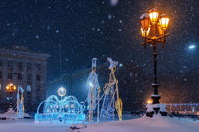 Снег в городеphoto preview